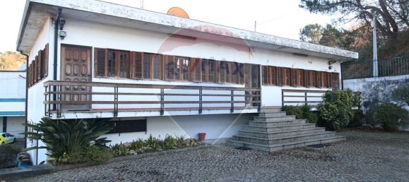 5 chambres Maison à Guimaraes, Portugal No. 43164 2