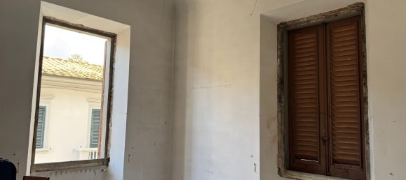 4 rooms Apartment in Sesto Fiorentino, Italy No. 89553 13