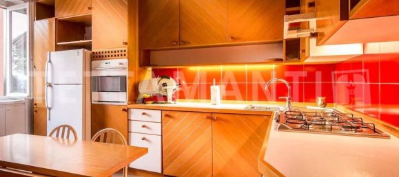 Здание с 7 комнатами в Комо, Италия № 238936 13