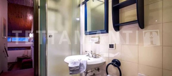 Здание с 7 комнатами в Комо, Италия № 238936 26