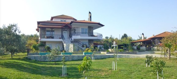 Вилла с 6 спальнями в Метони, Греция № 7537 21