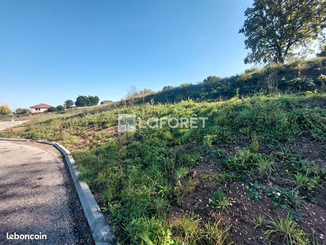 924m² Land in Koenigsmacker, France No. 210380