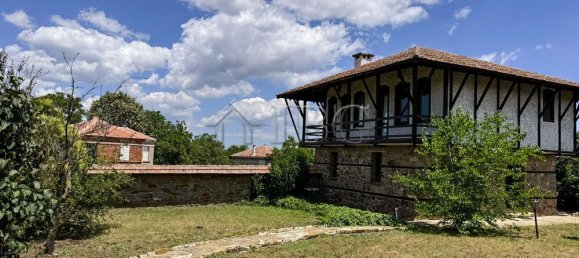 3 bedrooms House in Burgas, Bulgaria No. 1082 11