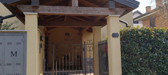 Apartamento de 4 dormitorios en Gerenzano, Italy No. 361286 23