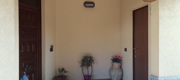 Apartamento de 4 dormitorios en Gerenzano, Italy No. 361286 26