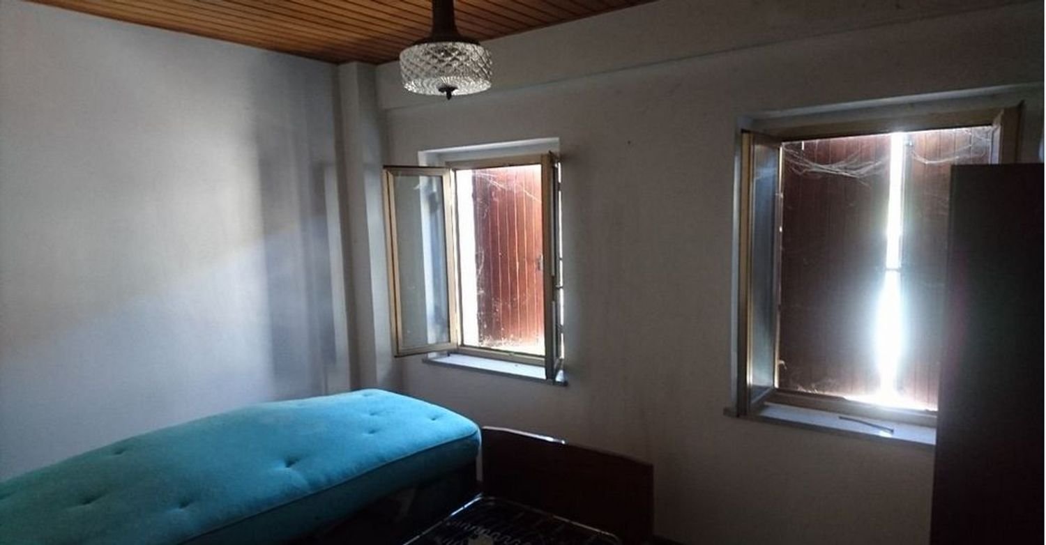 Casa de 5 habitaciónes en Udine, Italy No. 255197