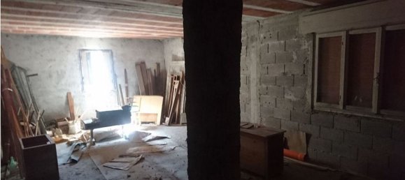 Casa de 5 habitaciónes en Udine, Italy No. 255197 8