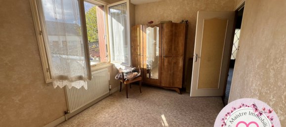 2 Schlafzimmer Haus in Sully-sur-Loire, France, Nr. 157019 9