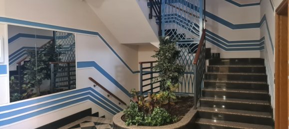 3 rooms Apartment in Rome, Italy No. 161318 2