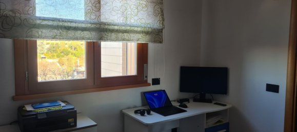 3 rooms Apartment in Rome, Italy No. 161318 10