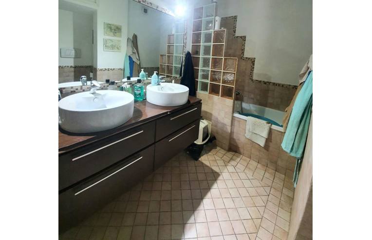 2غرفة شقة في Rome, Italy رقم 252483