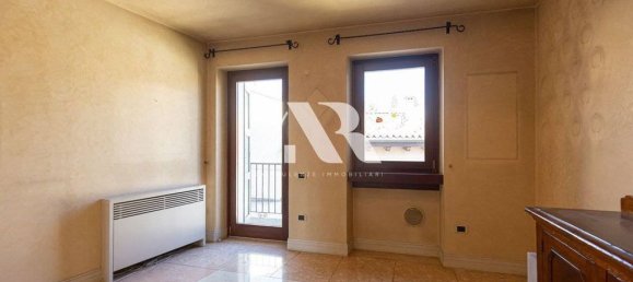 4 bedrooms Apartment in Verona, Italy No. 59370 28