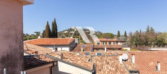 4 bedrooms Apartment in Verona, Italy No. 59370 47