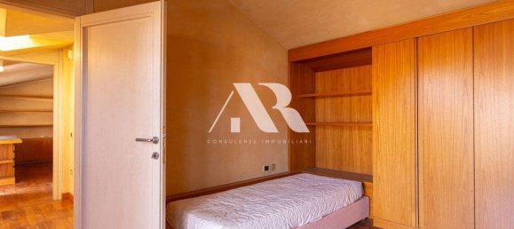 4 bedrooms Apartment in Verona, Italy No. 59370 50