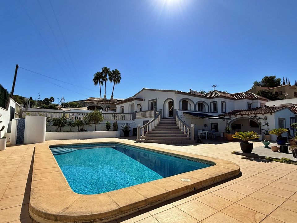 5 bedrooms Villa in Moraira, Spain No. 279551