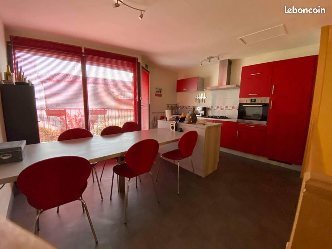 3 bedrooms House in Gerzat, France No. 55896