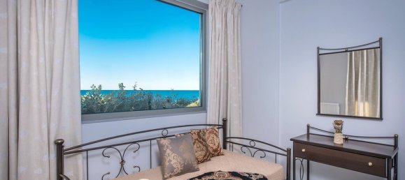 Недвижимость с 4 спальнями в Ираклион, Греция № 3766 13