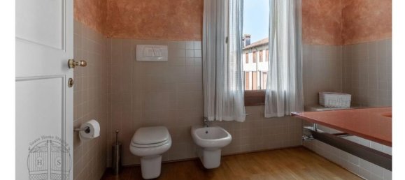 4 rooms Apartment in Vicenza, Italy No. 231813 6