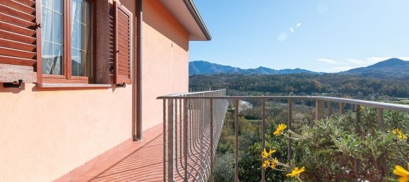 Вилла с 6 комнатами в Аулла, Италия № 85026 43