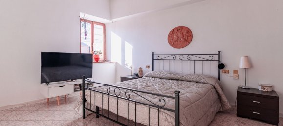 Вилла с 6 комнатами в Аулла, Италия № 85026 49