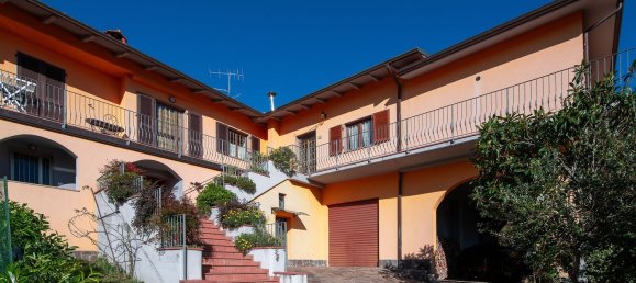 Вилла с 6 комнатами в Аулла, Италия № 85026 2