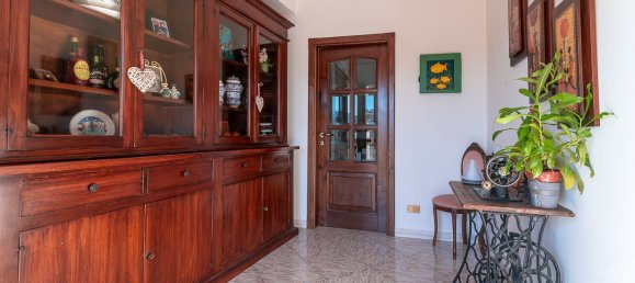 Вилла с 6 комнатами в Аулла, Италия № 85026 45