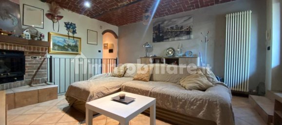 2 bedrooms House in Pino Torinese, Italy No. 298186 7