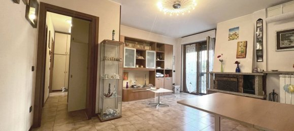 3 chambres Appartement à Milan, Italy No. 364918 2