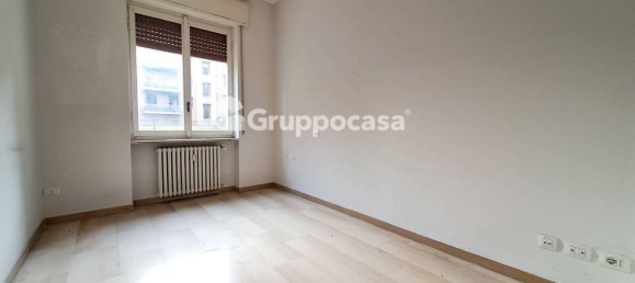 3 rooms Apartment in Magenta, Italy No. 331528 13