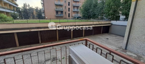 3 rooms Apartment in Magenta, Italy No. 331528 9