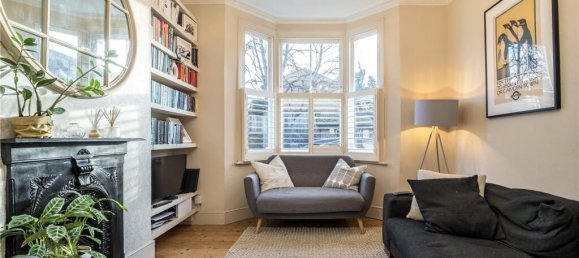 3 bedrooms House in London, United Kingdom No. 12745 6