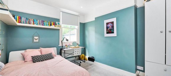 3 bedrooms House in London, United Kingdom No. 12745 28