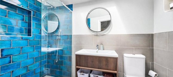 3 bedrooms House in London, United Kingdom No. 12745 15