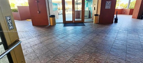2 dormitorios propiedad comercial en venta en Miami, Miami-Dade, Florida, USA № 615897 3