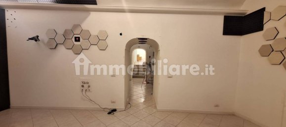 70m² Warehouse in Naples, Italy No. 357291 12