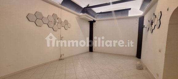 70m² Warehouse in Naples, Italy No. 357291 13