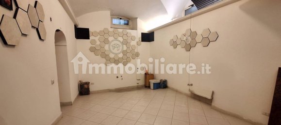 70m² Warehouse in Naples, Italy No. 357291 9