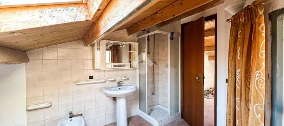 4-salle Appartement à Nocera Terinese, Italy No. 36241 12