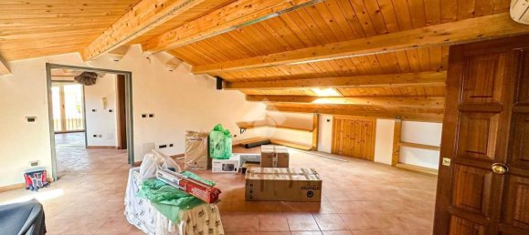 4-salle Appartement à Nocera Terinese, Italy No. 36241 45