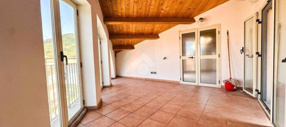 4-salle Appartement à Nocera Terinese, Italy No. 36241 7