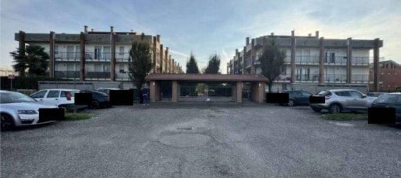 Apartamento de 3 divisões em Cardano al Campo, Italy N.º 5377 4