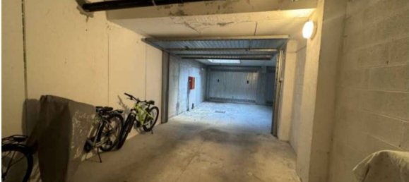 Apartamento de 3 divisões em Cardano al Campo, Italy N.º 5377 17