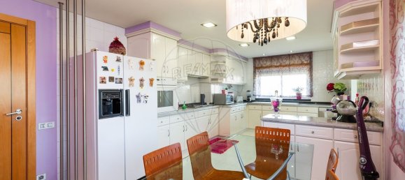 5 bedrooms House in Leiria, Portugal No. 179981 4