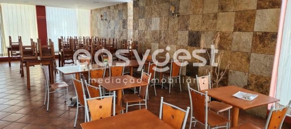 169m² Commercial property in Arganil, Portugal No. 187571 3