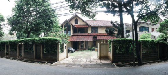 6 bedrooms House in Jakarta, Indonesia No. 1527 2