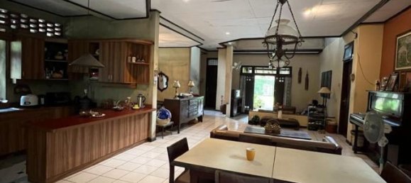 6 bedrooms House in Jakarta, Indonesia No. 1527 10