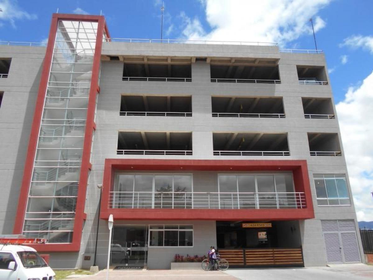 2 bedrooms House in Bogota, Colombia No. 11166