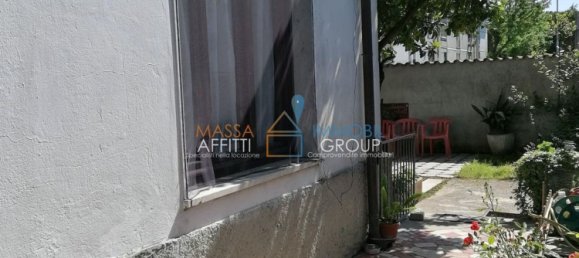 6 rooms House in Carrara, Italy No. 45688 6