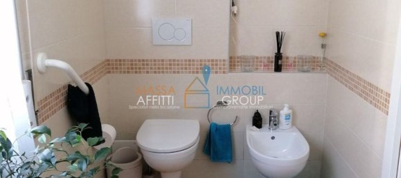 6 rooms House in Carrara, Italy No. 45688 11
