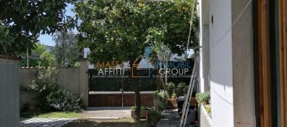 6 rooms House in Carrara, Italy No. 45688 5